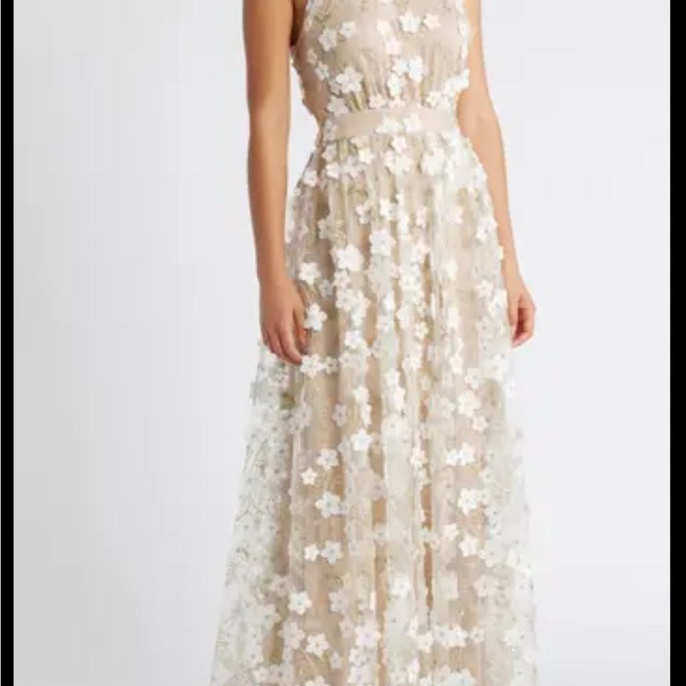 Chelsea28 Floral Lace Maxi Dress in Cream and White